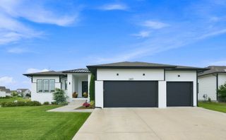2403 N Bluestone St, Andover, KS 67002
