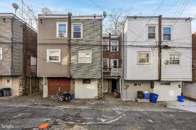 433 COPLEY RD, Upper Darby, PA 19082