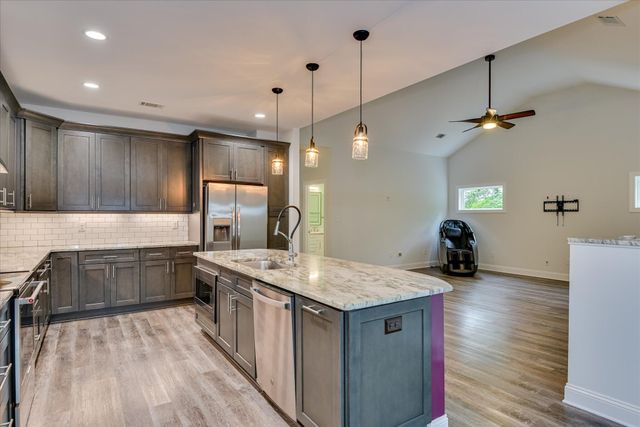170 GRANDVIEW Drive, Mccormick, SC 29835