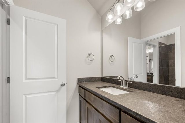 948 Silverleaf Drive, Weatherford, TX 76085