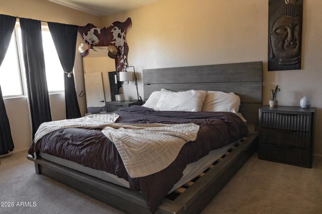 3941 E MERCER Lane, Phoenix, AZ 85028