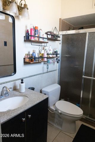 3941 E MERCER Lane, Phoenix, AZ 85028