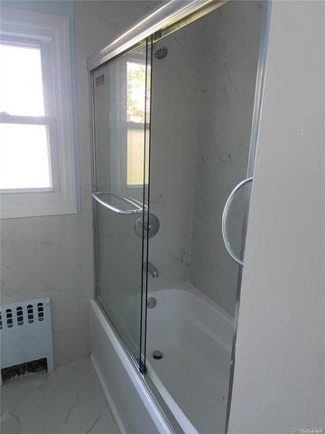 83-08 Langdale Street 1, New Hyde Park, NY 11040