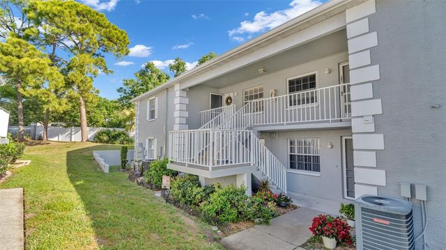 12133 SPARTAN WAY 204, Hudson, FL 34667