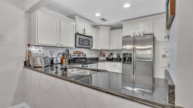 12133 SPARTAN WAY 204, Hudson, FL 34667