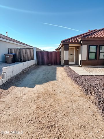 10529 W ROBIN Lane, Peoria, AZ 85383