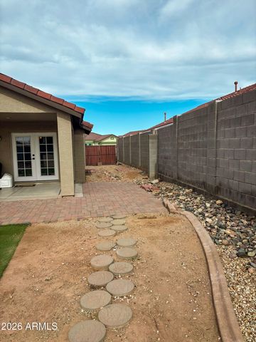 10529 W ROBIN Lane, Peoria, AZ 85383