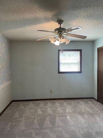 7241 Ross Lane, Benton, AR 72019