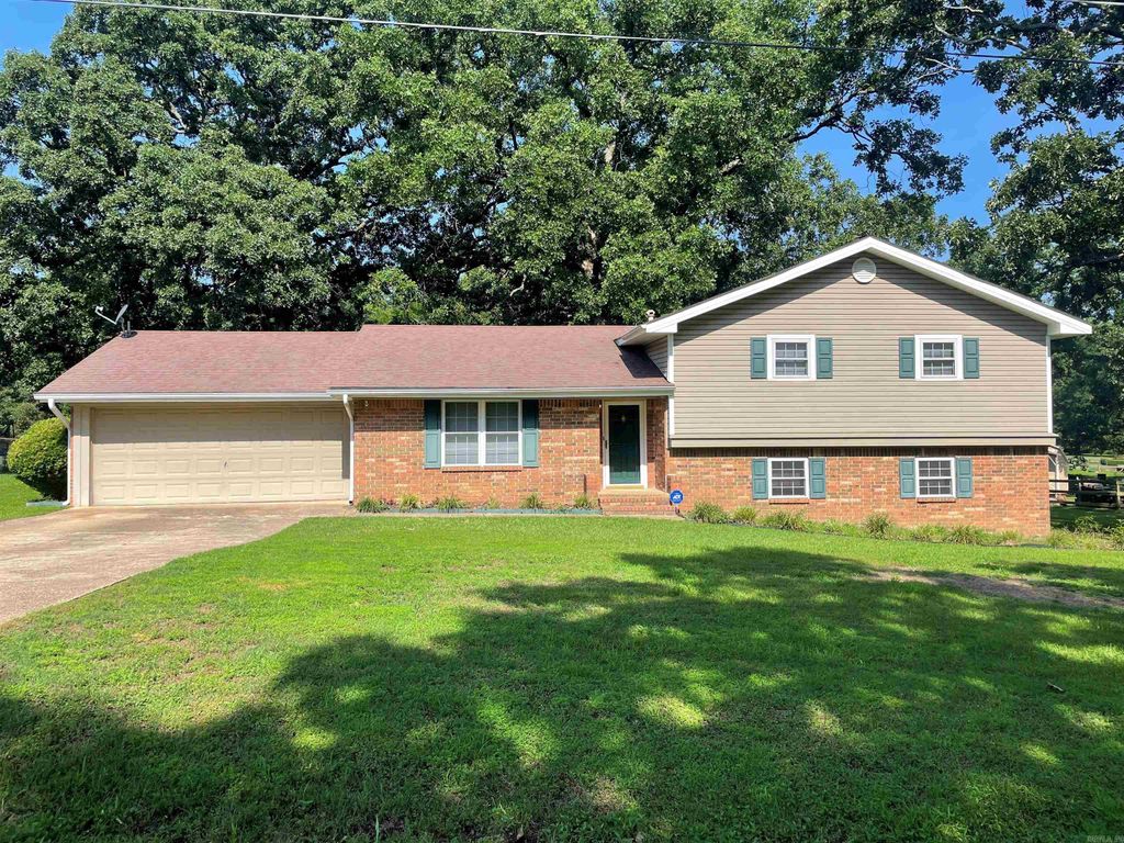 7241 Ross Lane, Benton, AR 72019