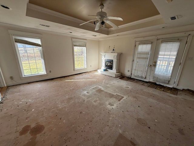 4796 KY-490, East Bernstadt, KY 40729