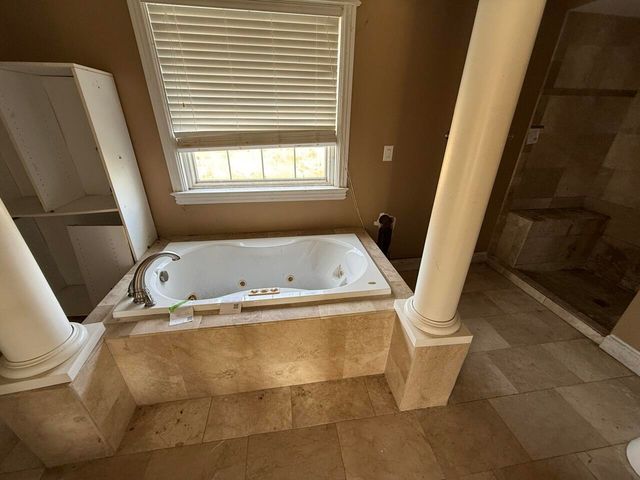 4796 KY-490, East Bernstadt, KY 40729