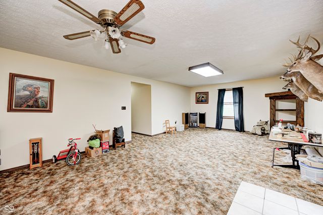 5320 S Lick Crk Road, Morgantown, IN 46160