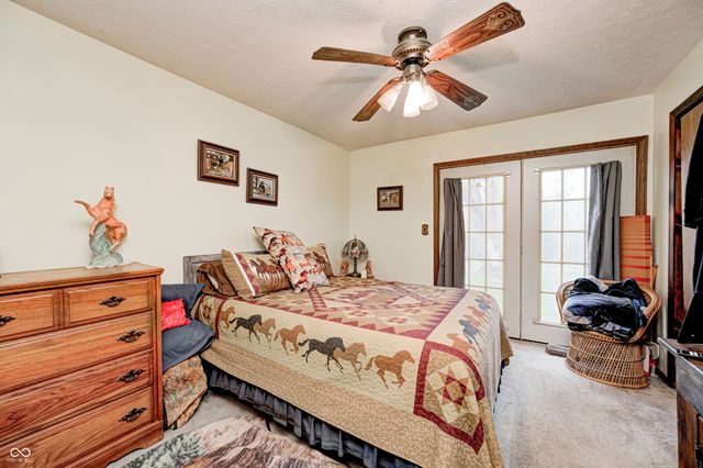 5320 S Lick Crk Road, Morgantown, IN 46160