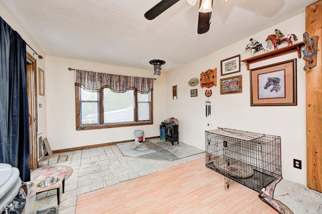 5320 S Lick Crk Road, Morgantown, IN 46160