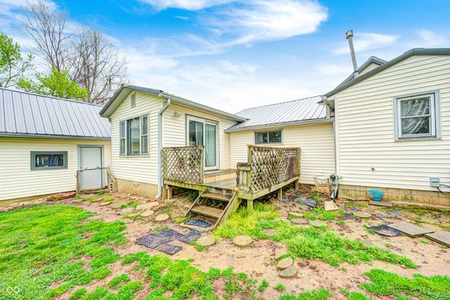 5320 S Lick Crk Road, Morgantown, IN 46160