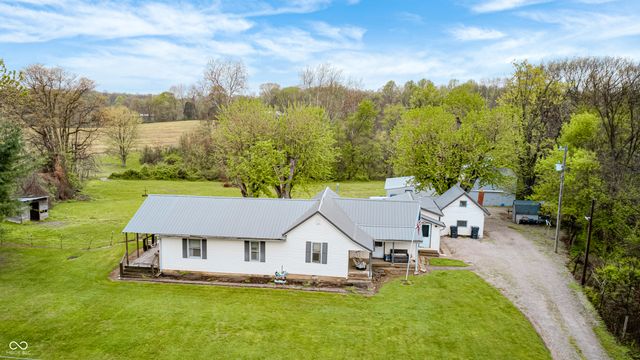 5320 S Lick Crk Road, Morgantown, IN 46160