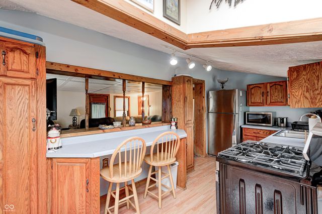 5320 S Lick Crk Road, Morgantown, IN 46160