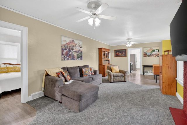 516 N Walnut Street, Janesville, WI 53548