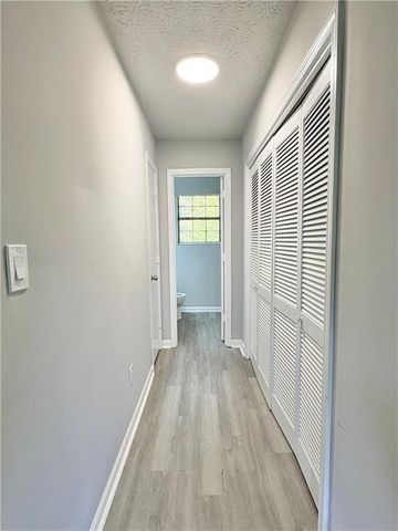 160 Chesapeake Drive, Ellenwood, GA 30294