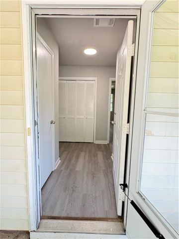 160 Chesapeake Drive, Ellenwood, GA 30294