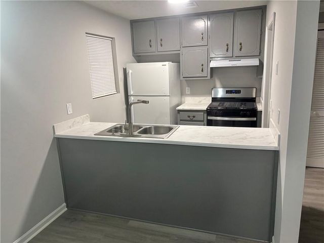 160 Chesapeake Drive, Ellenwood, GA 30294