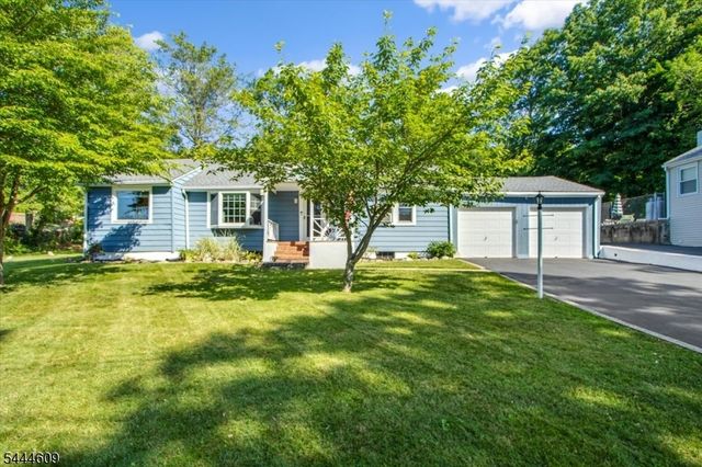 54 Oslo Dr, Rockaway Twp., NJ 07866