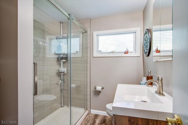 54 Oslo Dr, Rockaway Twp., NJ 07866