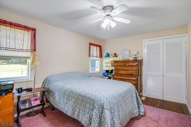 54 Oslo Dr, Rockaway Twp., NJ 07866
