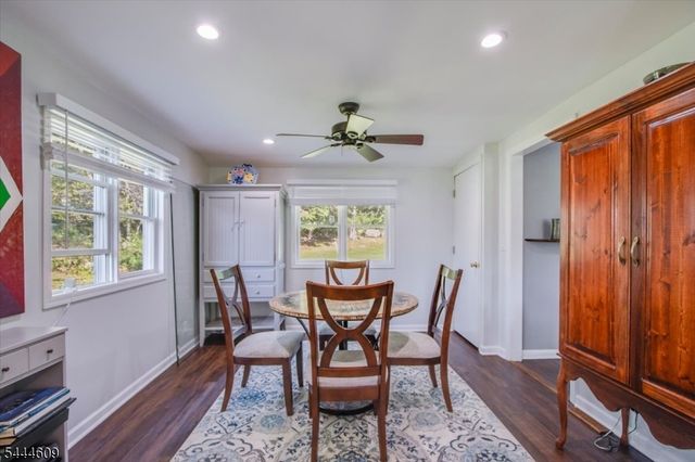 54 Oslo Dr, Rockaway Twp., NJ 07866