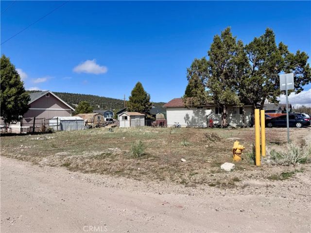 0 5th, Big Bear City, CA 92314