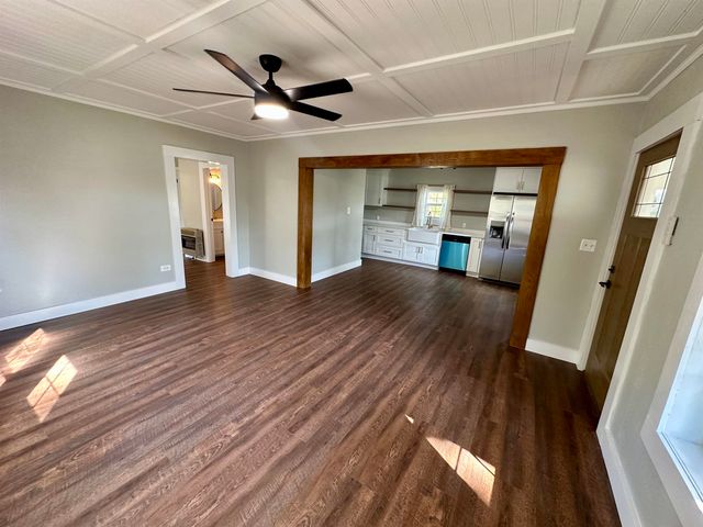 115 PHARR AVE, Selmer, TN 38375