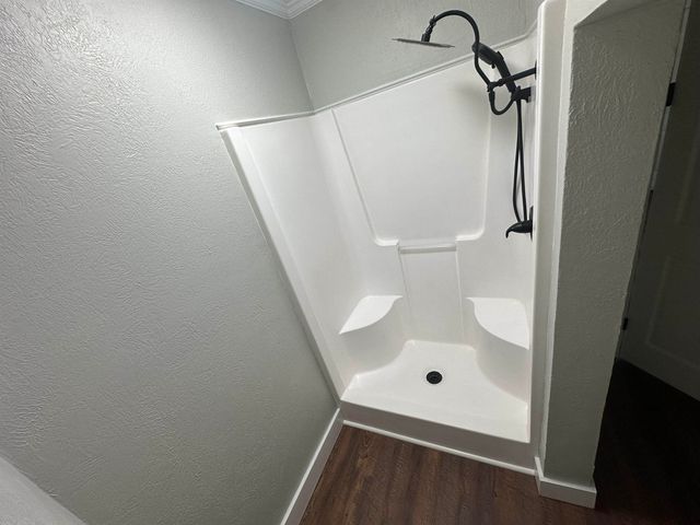115 PHARR AVE, Selmer, TN 38375