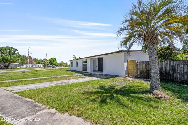 1106 Wild Rose Drive NE, Palm Bay, FL 32905