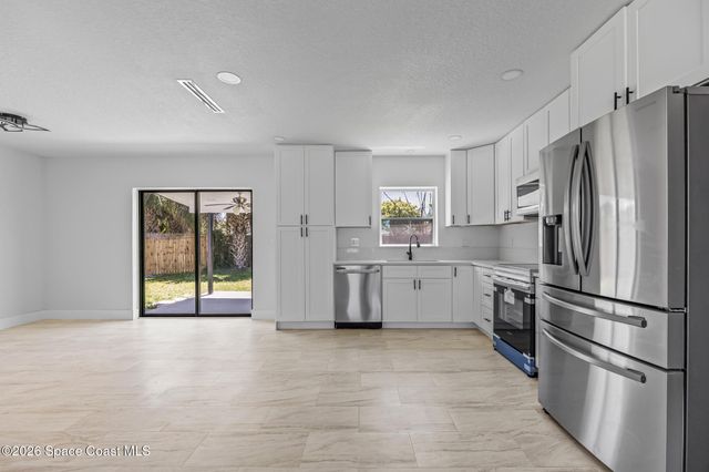 1106 Wild Rose Drive NE, Palm Bay, FL 32905