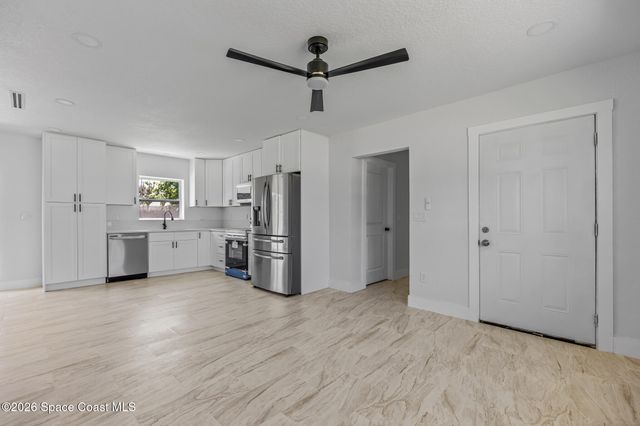 1106 Wild Rose Drive NE, Palm Bay, FL 32905