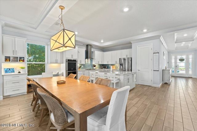 32 WATERLINE Drive, St. Johns, FL 32259