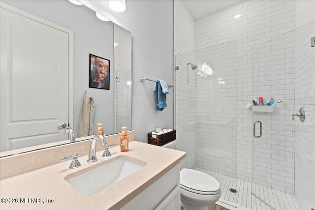 32 WATERLINE Drive, St. Johns, FL 32259