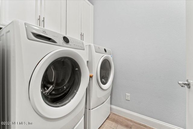 32 WATERLINE Drive, St. Johns, FL 32259