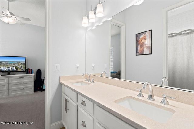 32 WATERLINE Drive, St. Johns, FL 32259