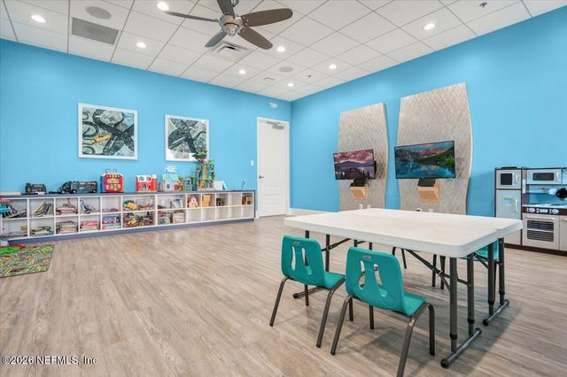 32 WATERLINE Drive, St. Johns, FL 32259