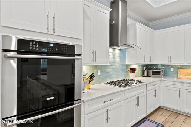 32 WATERLINE Drive, St. Johns, FL 32259