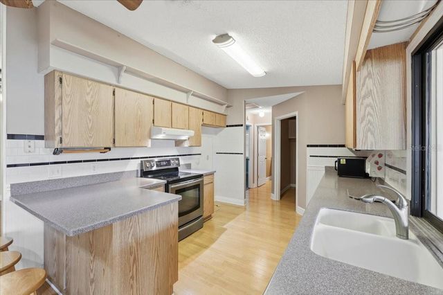 2363 SEA ISLAND CIRCLE S, Lakeland, FL 33810