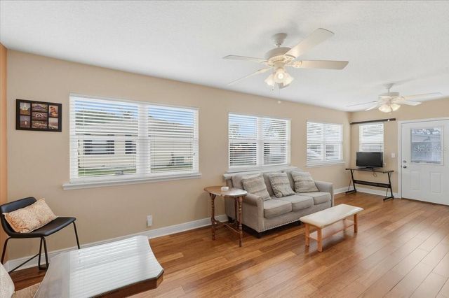 2363 SEA ISLAND CIRCLE S, Lakeland, FL 33810