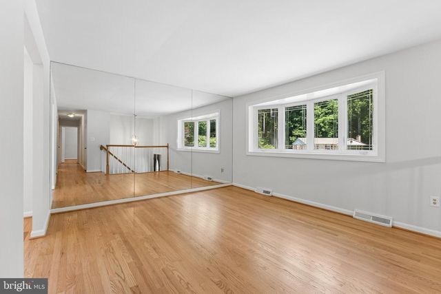 4801 WOODFORD LN, Upper Marlboro, MD 20772