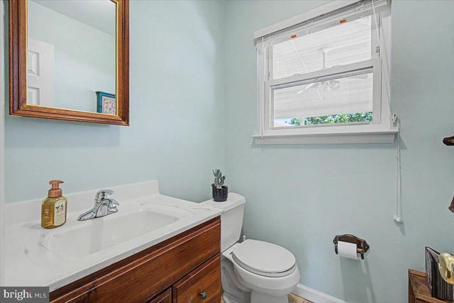 1 GRAYBRIDGE DR, Wilmington, DE 19810