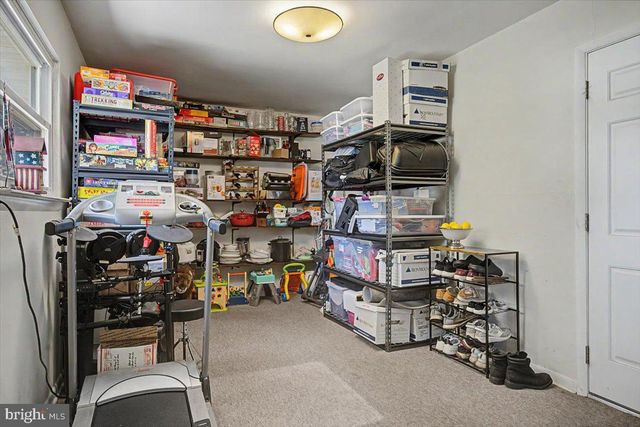 1 GRAYBRIDGE DR, Wilmington, DE 19810