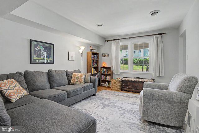 1 GRAYBRIDGE DR, Wilmington, DE 19810