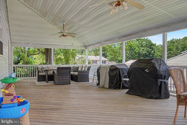 1 GRAYBRIDGE DR, Wilmington, DE 19810