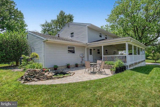 1 GRAYBRIDGE DR, Wilmington, DE 19810