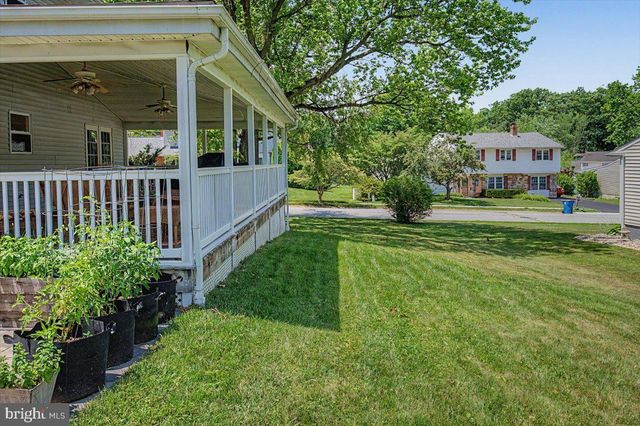 1 GRAYBRIDGE DR, Wilmington, DE 19810